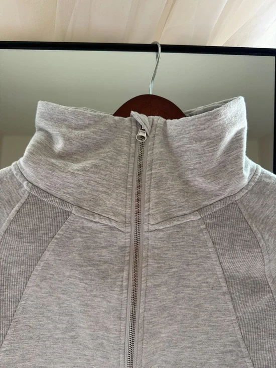 Danskin Cropped Zip Up - Picture 2 of 5